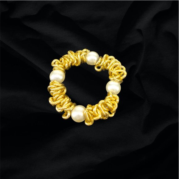 Bracelet, Gold Toned Mesh with Four Large Faux Pearls - Picture 2 of 4